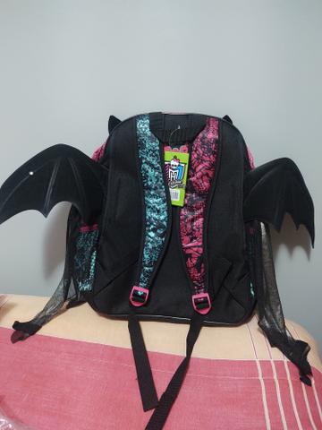 Mochila Monster High com asas nova - Foto 2