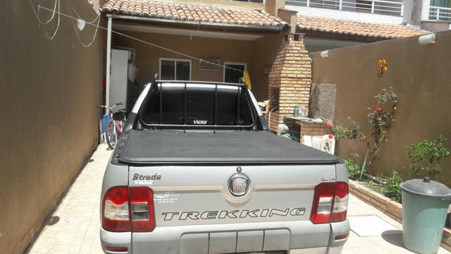 Strada trekking vendo ou troco em carro de passeio - Foto 2