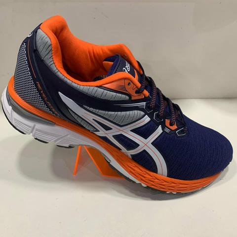 tenis asics revelation