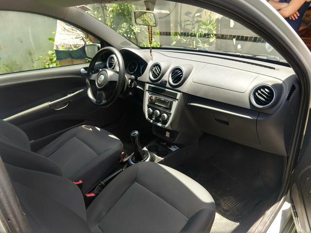 Vendo Saveiro Trend 1.6 8v 2011 - Foto 4