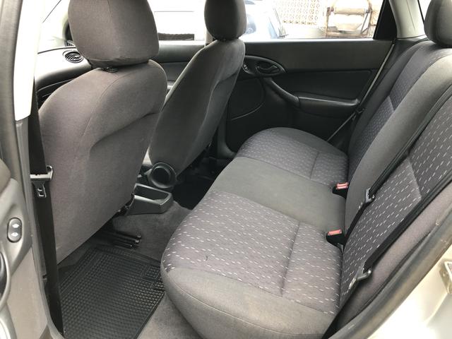 Focus sedan 1.6 completo 2004 - Foto 14