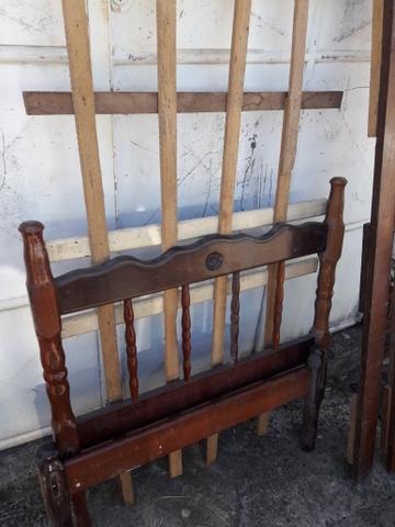 Cama solteiro madeira maciça