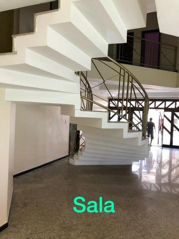 Vende-se Linda Casa no Cond. Greenville I com 4 suites, 4 vagas, excelente acabamento - Foto 4