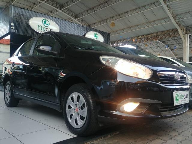 Fiat Grand Siena 1.4 Attractive 2013