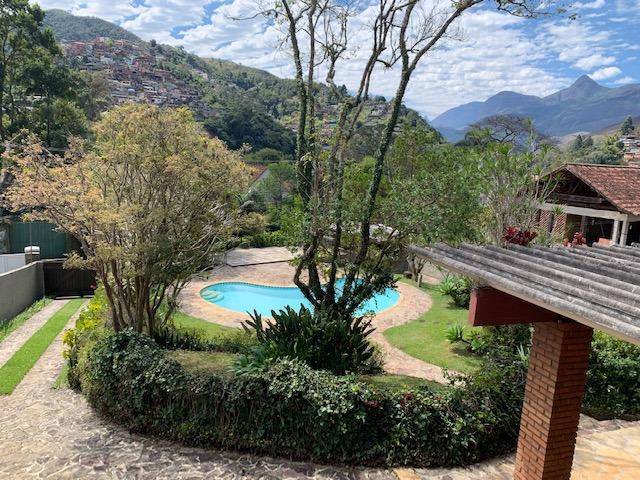 Casa Retiro com 3 quartos, jardim e piscina cod.23724 - Foto 2