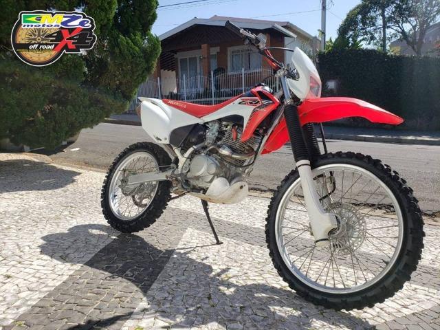 Honda Crf 230F 2016 Vermelha - Foto 12