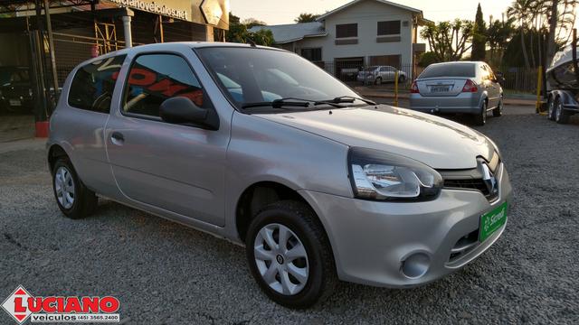Clio - Foto 3