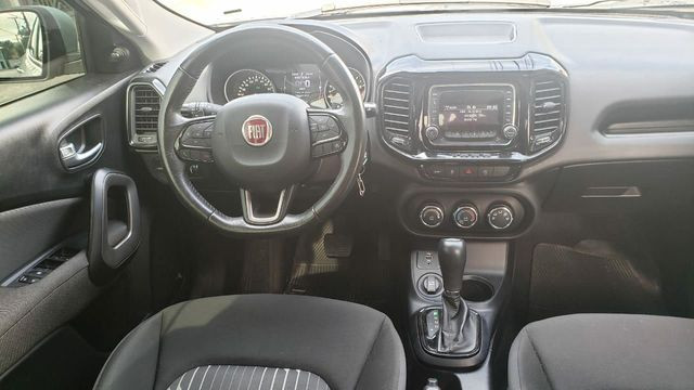 Fiat TORO Freedom AT6 1.8 ano 2018 16V, cor prata, otimo estado - Foto 3