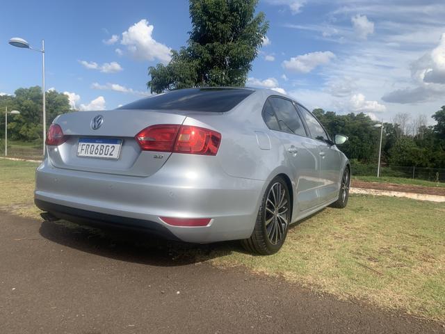 Jetta 2.0 confortline 2014 - Foto 4