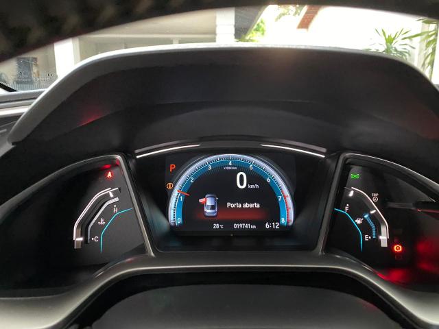 Civic 2017 EXL Branco perolizado 20 mil km