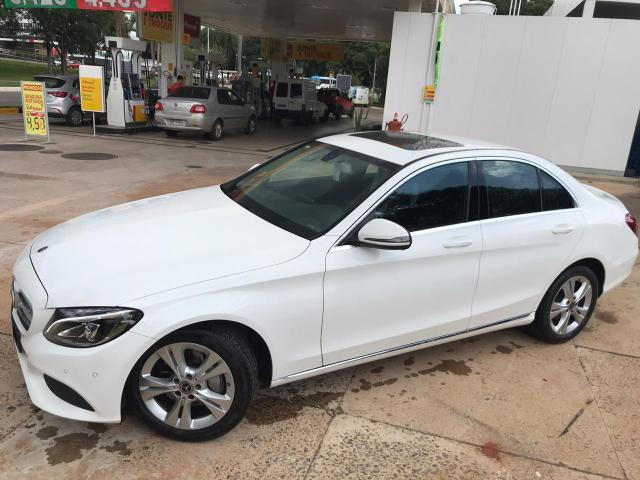 Mercedes Benz C 250 AVANTGARDE 9G - Tronic 2017/2018 - Foto 3