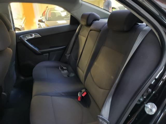 (6550) Kia Cerato 1.6 - Foto 10