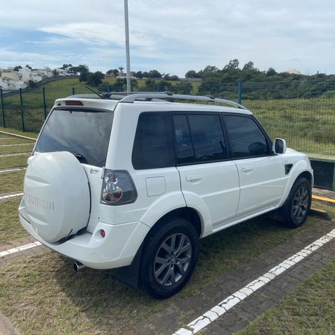 Mitsubishi Pajero Tr4 2.0 Manual Flex 4x2 - 2015 - Foto 6