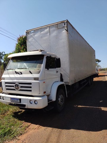VW-13-180 BAÚ DE 11 M ANO 09