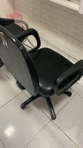 Cadeiras pra  cabelereiro - Foto 2