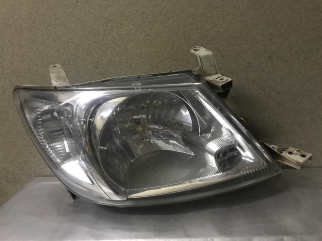 Farol Toyota Hilux  - Foto 2