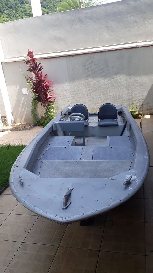 Bass Boat de alumínio 5,5 m.