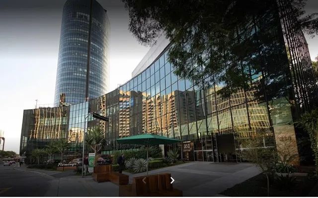 Conjunto de 520 m² com 6 vagas