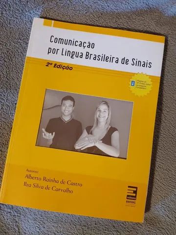 Comunicação por Língua Brasileira de Sinais