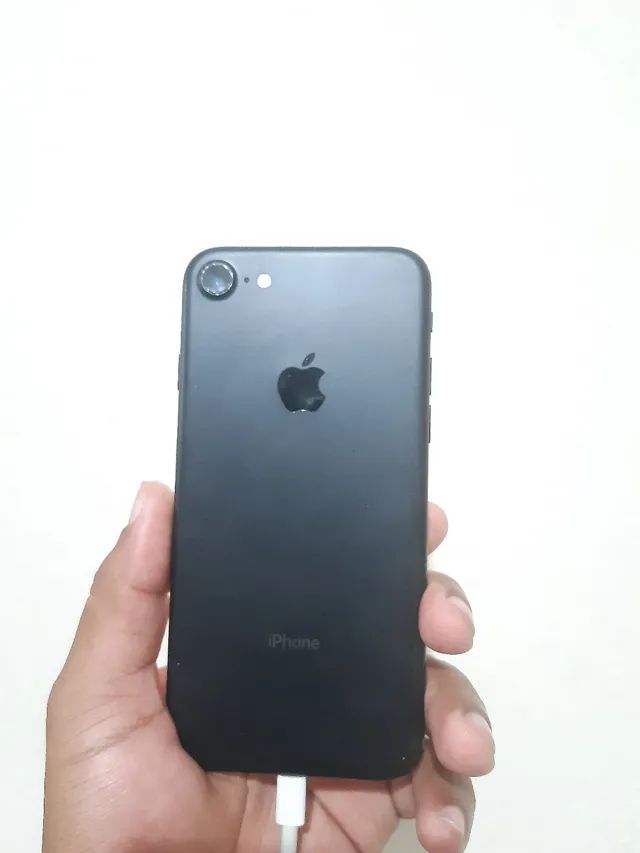 olx pe iphone 7