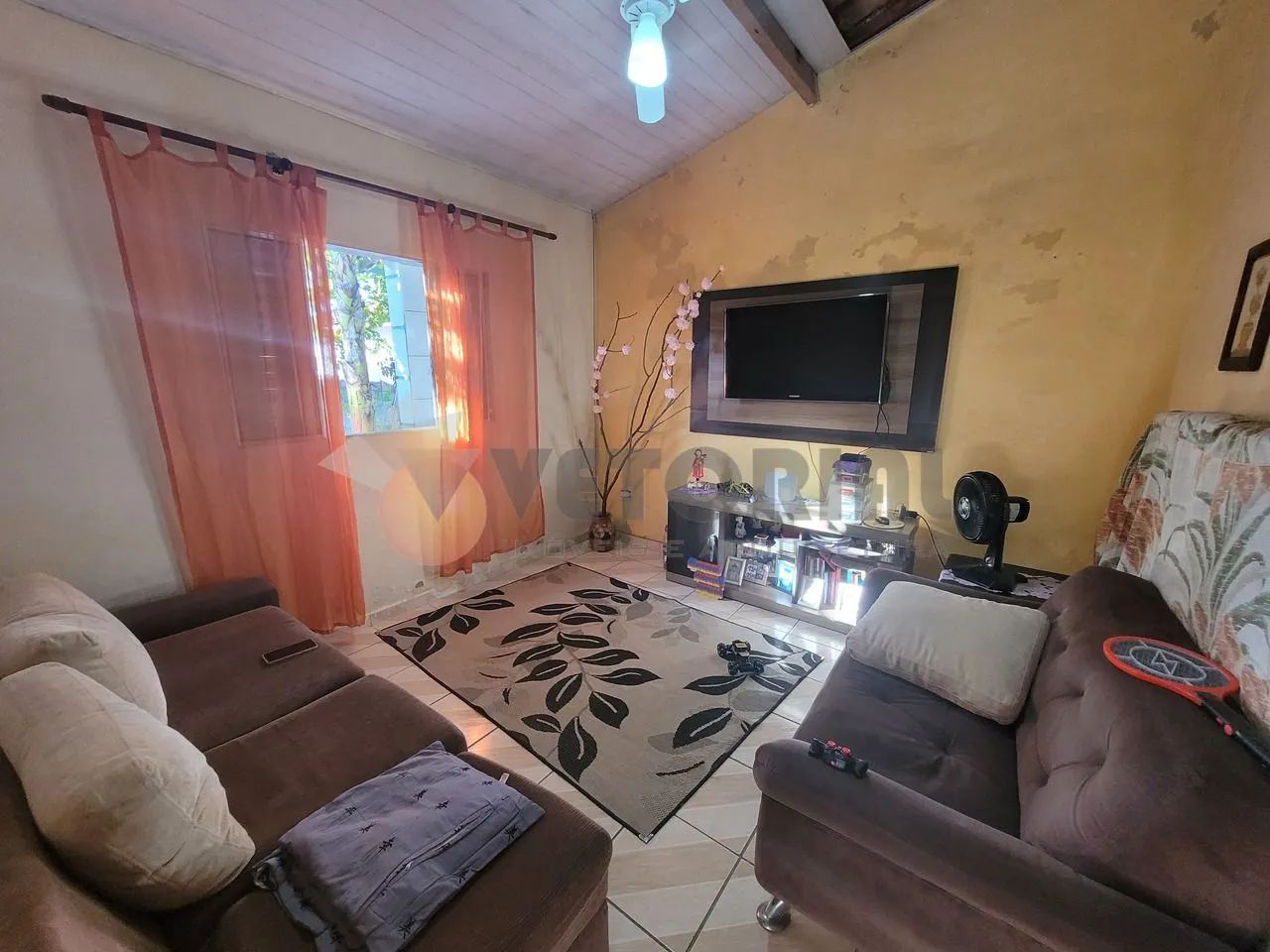 Casa com 2 dormitórios à venda, 80 m² por R$ 300.000,00 - Pegorelli - Caraguatatuba/SP