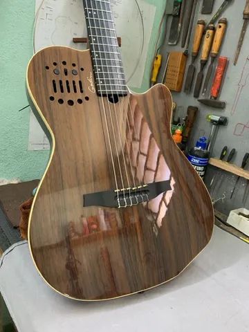Luthieria cantinho das  cordas 