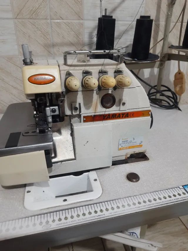 Máquina de costura overloque ponto cadeia Máquinas para produção