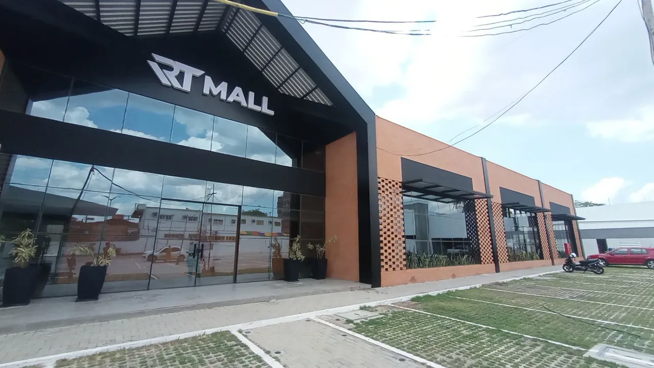 //Alugo salas comerciais no Aleixo - 29 m2