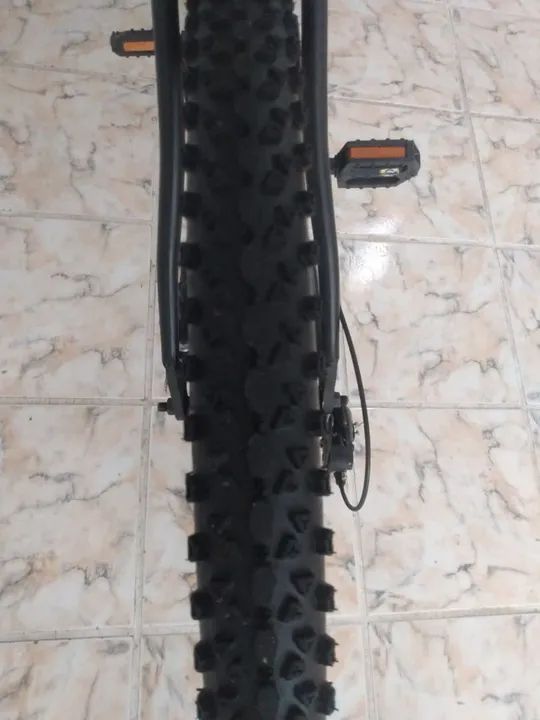 Bicicleta aro 29 ALUMÍNIO suspensão freios disco NOVA  - Foto 5