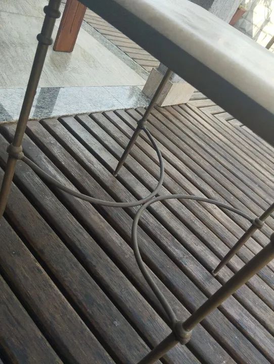 Mesa de cabeceira ou centro latão  - Foto 3
