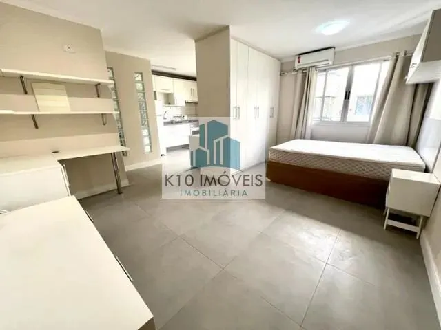 Apartamento para Locação em São Paulo, Jabaquara, 1 dormitório, 1 banheiro, 1 vaga