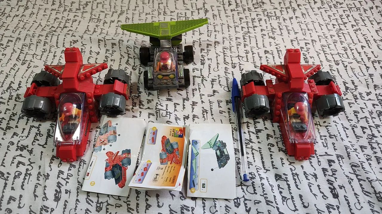 Brinquedos de montar Lego - Carros e aviões - Foto 3