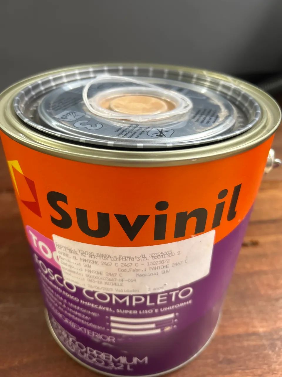 Tinta suvinil fosco completo acrílico premium cor pantone 2467c