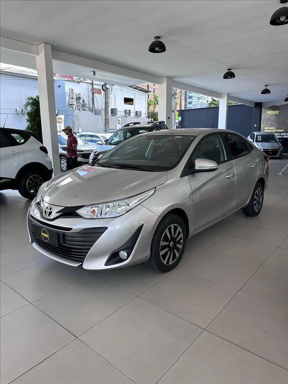 TOYOTA YARIS 1.5 16V Sedan XL - Foto 3