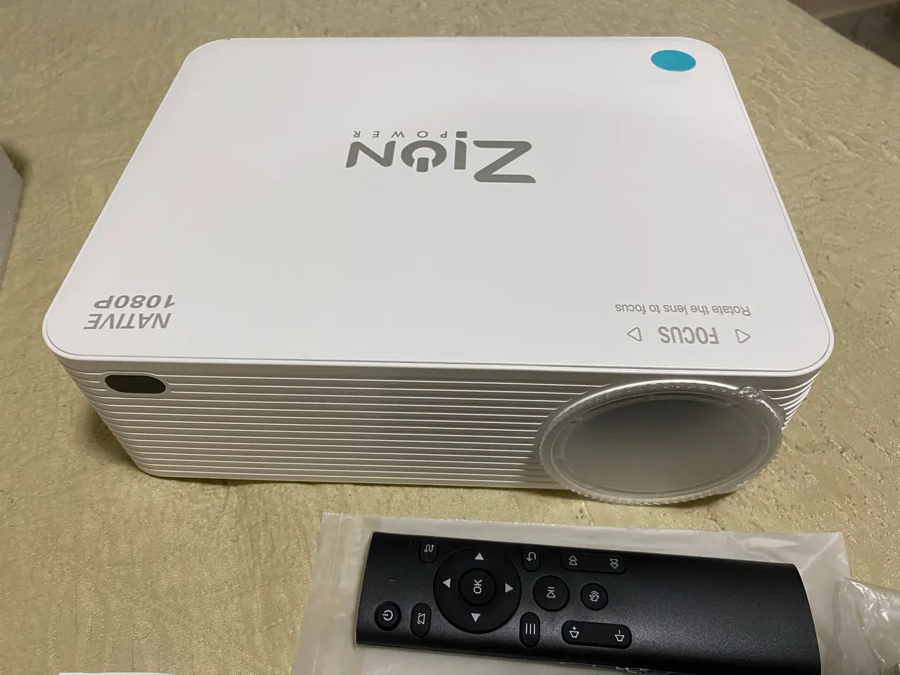 Projetor zion64595543782019120