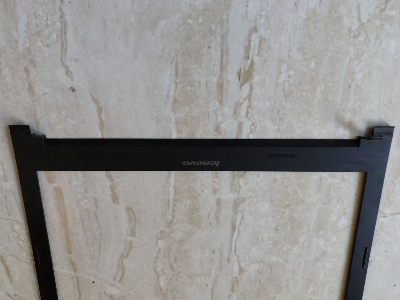 Moldura Lenovo. - Foto 2