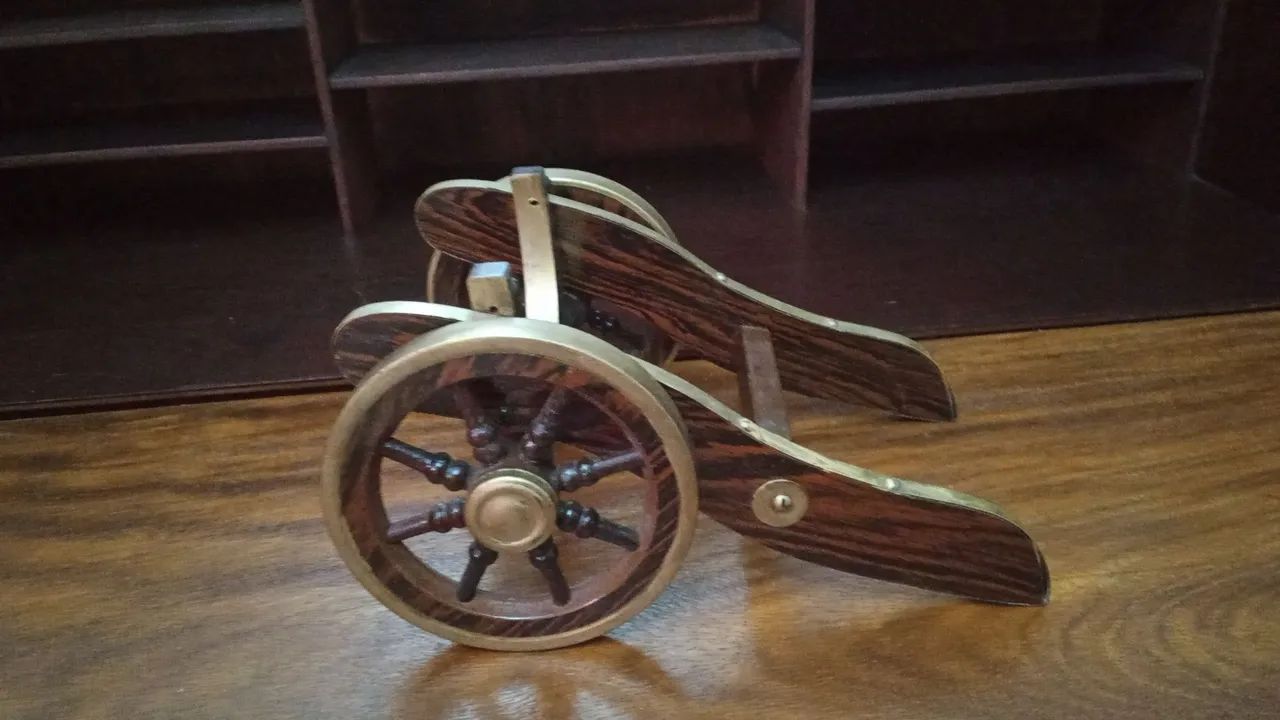 Suporte de vinho antigo