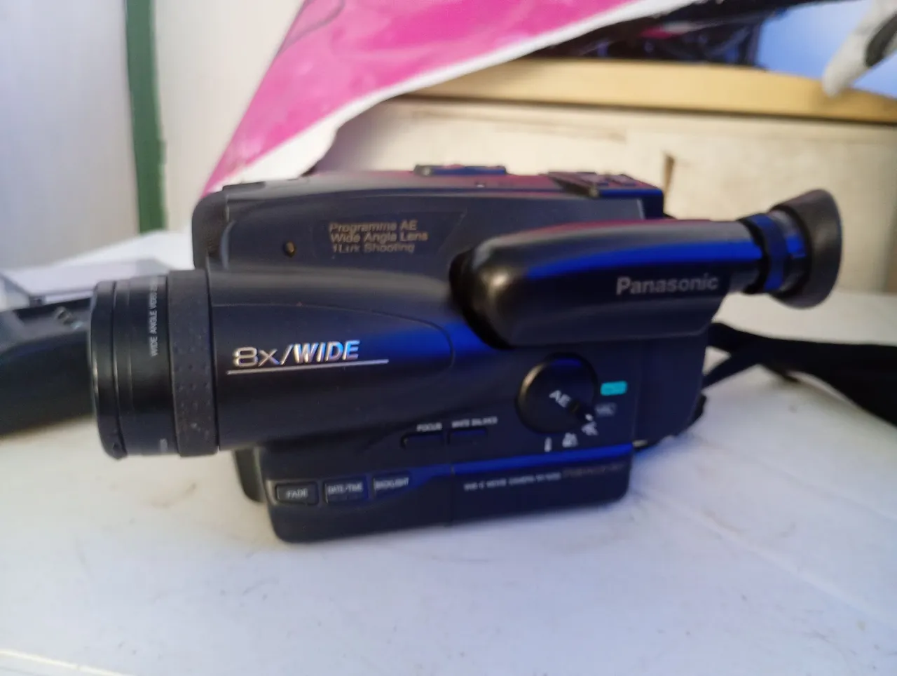 Filmadora Panasonic 8x/Wide
