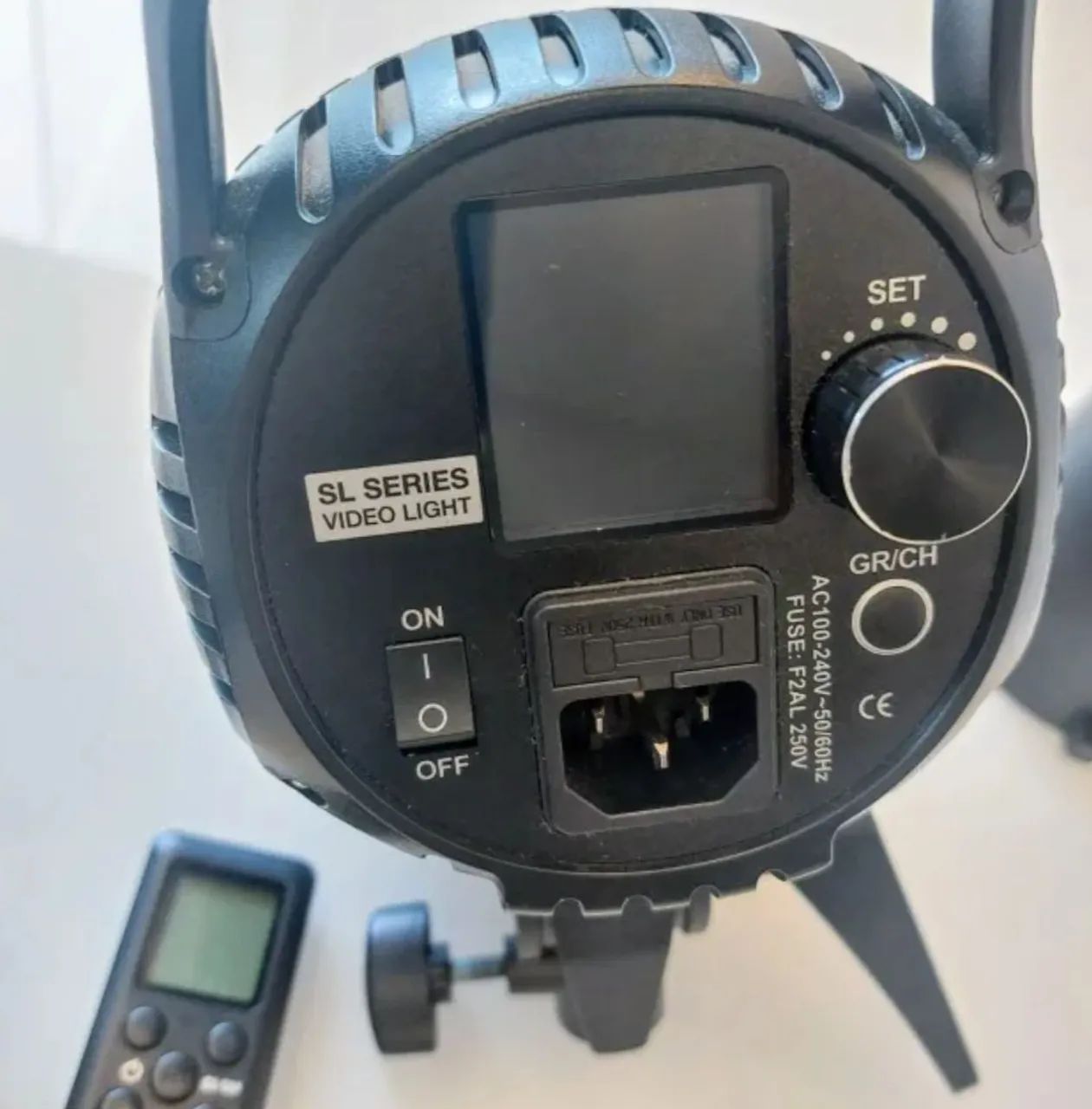 ILUMINADOR GODOX SL60W - PROFISSIONAL LED-5600K  - Foto 2