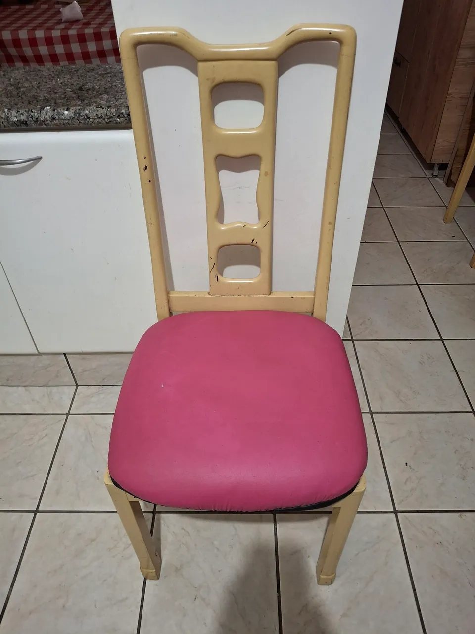 Cadeira fixa (Peça única)