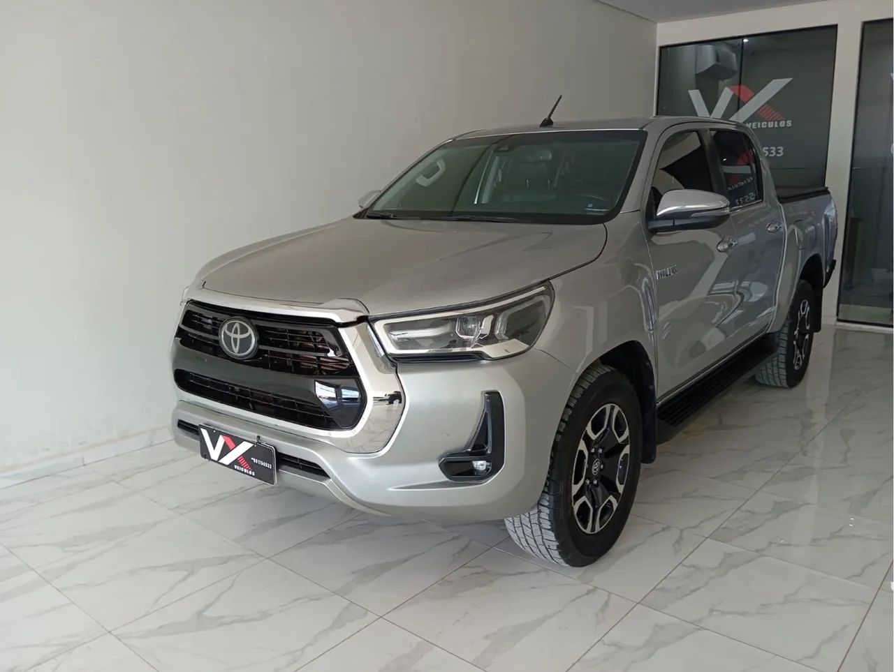 Toyota Hilux SRX 2.8 4x4 diesel ano 2021