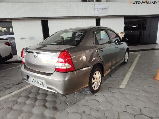 ETIOS 1.5 XLS SEDAN 16V FLEX 4P AUTOMATICO - 2018 - QGR4483 - Foto 5