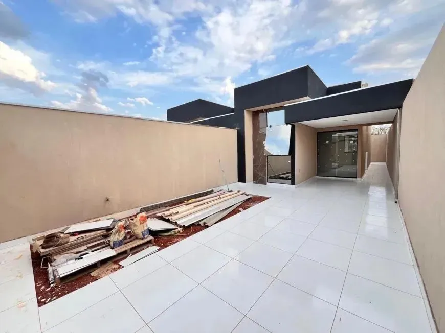Casa (Padrão), com 2 quartos e 1 banheiros à Venda, 112 m² em Curitiba/PR