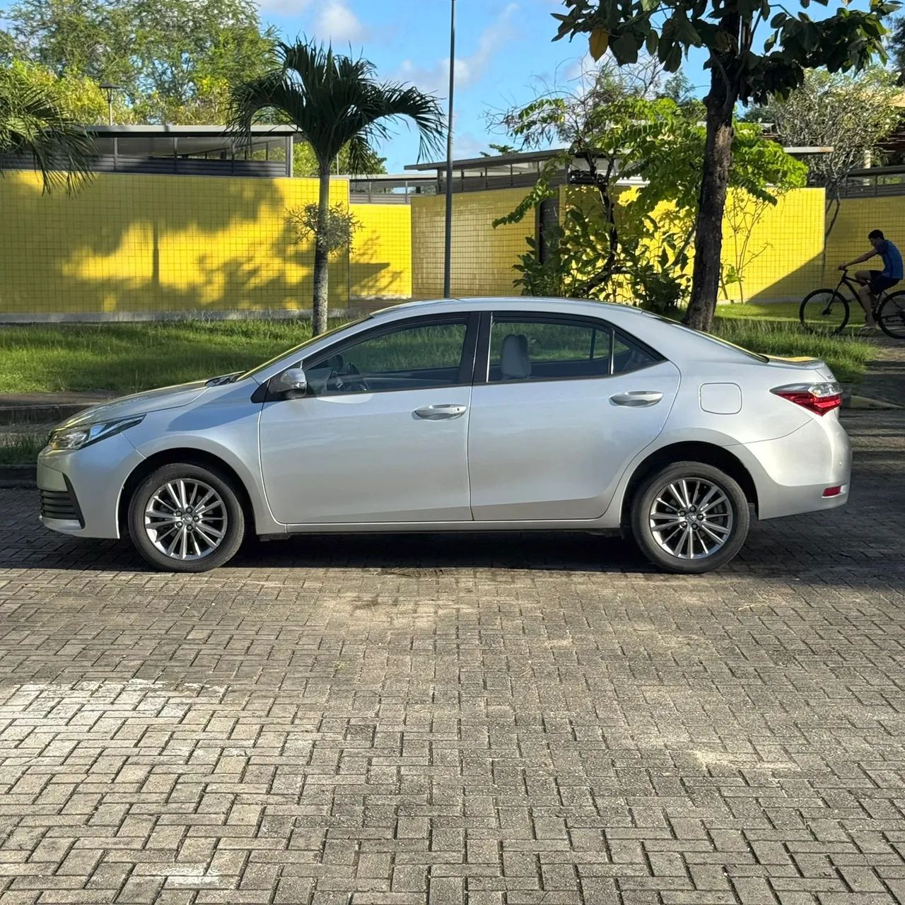 Corolla GLI Upper 1.8 2018 - Foto 4