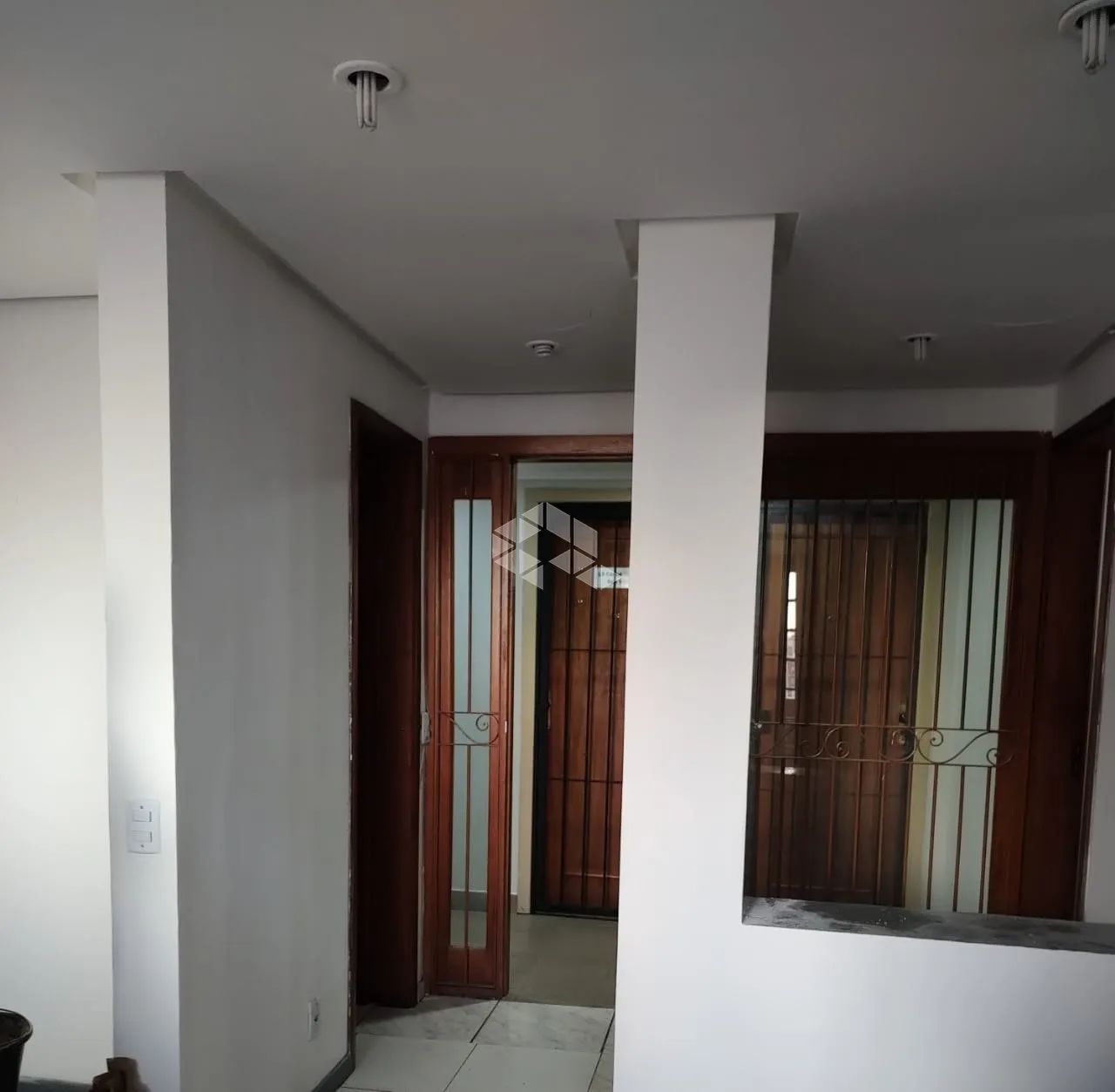 DUAS SALAS COMERCIAIS JUNTAS NO CENTRO - Foto 2