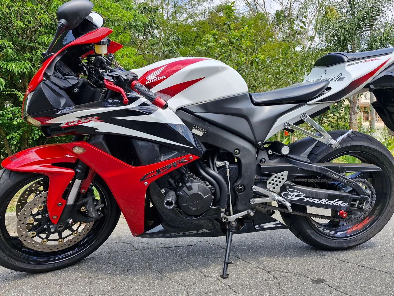Vendo CBR RR 600 Impecável 