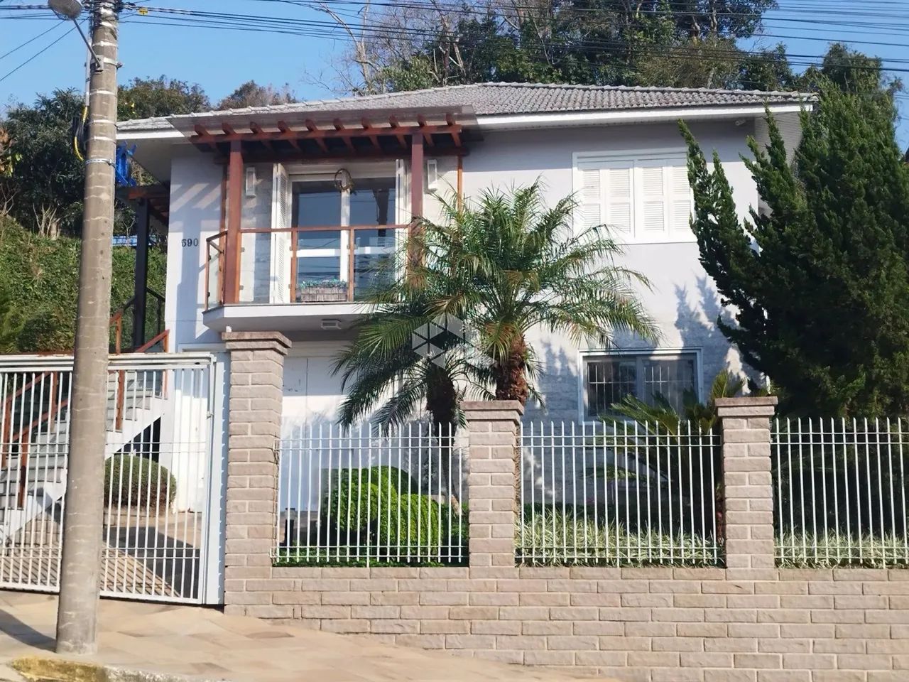 Casa a venda de 3 dormitórios no bairro Santa Marta Bento Gonçalves RS.