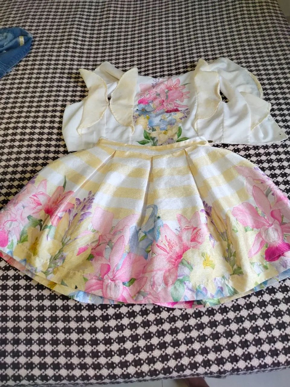 Conjunto infantil64319458556546121