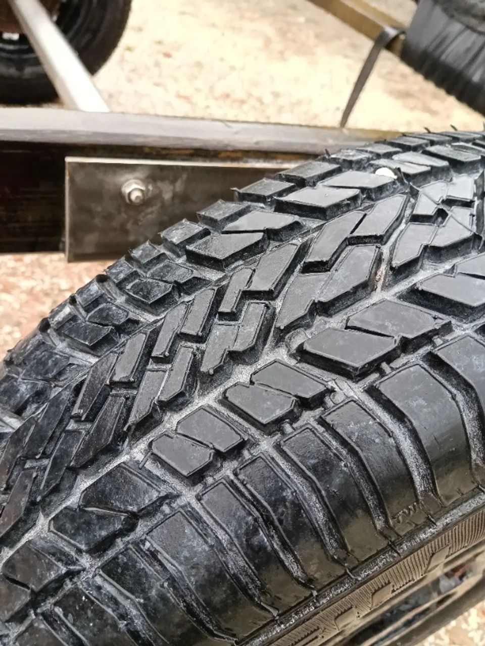 Carretinha de encalhe para barco ou jetski  - Foto 2