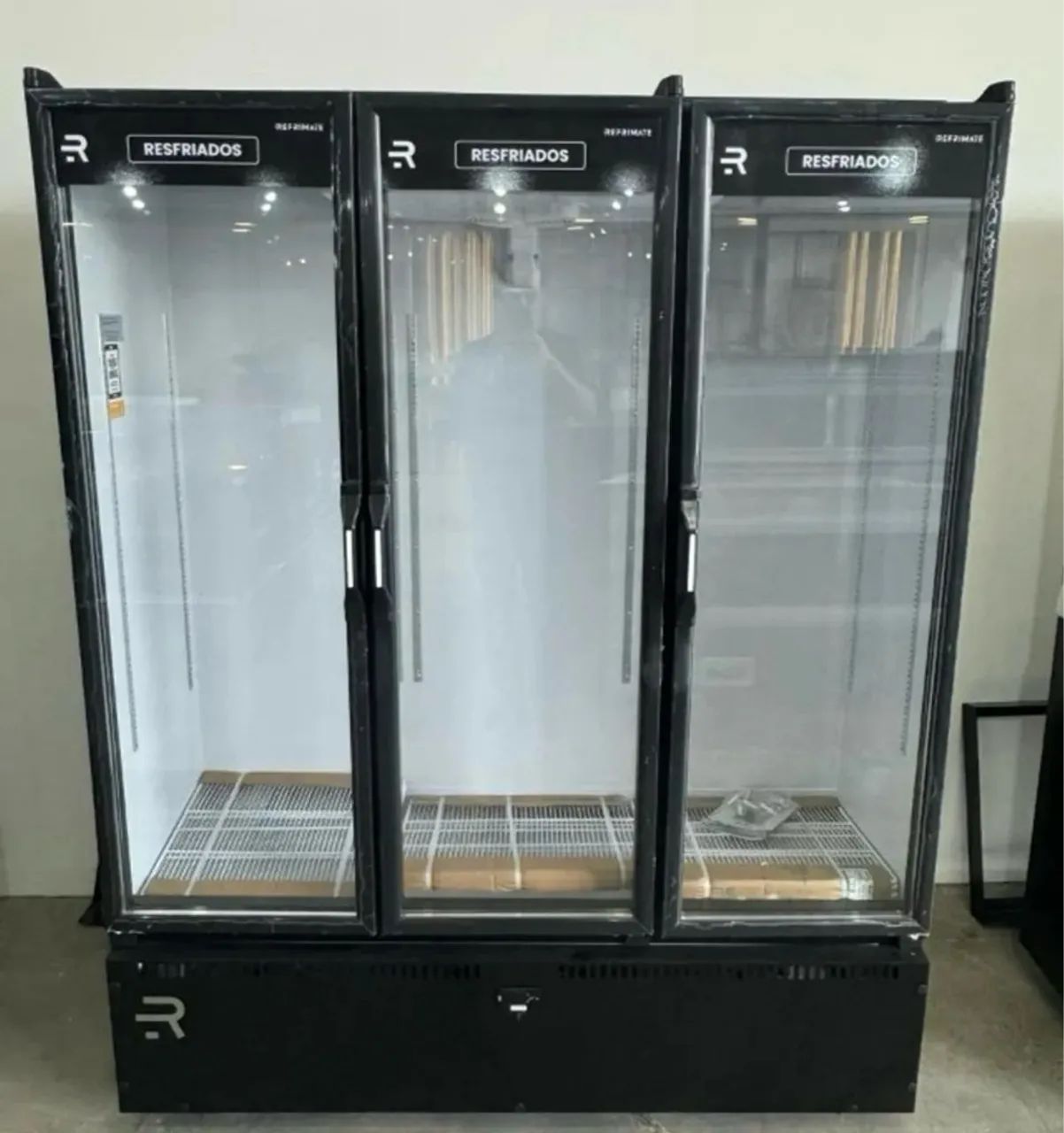 Expositor Refrigerado Triplo - Perfeito para seu comércio